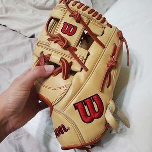< SOLD >Wilson 2022 A2000 1787 11.75 infield Baseball Glove